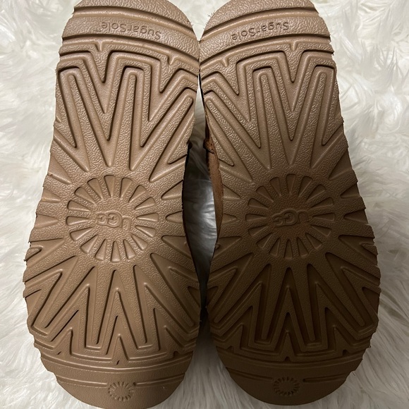 Women's Classic Ultra Mini Booties - Chestnut 5 - Picture 4 of 9